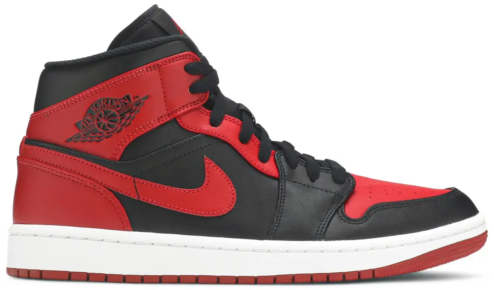Nike Air Jordan 1 Mid 'Banned'