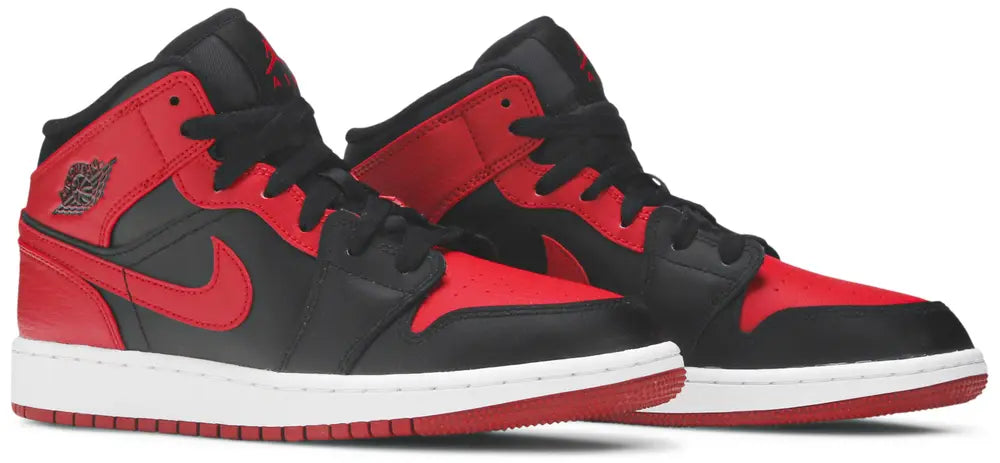 Jordan Mid 1 GS "Banned"