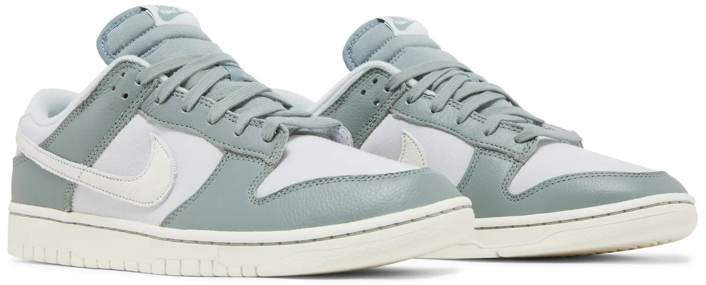 Nike Dunk Low "Mica Green"
