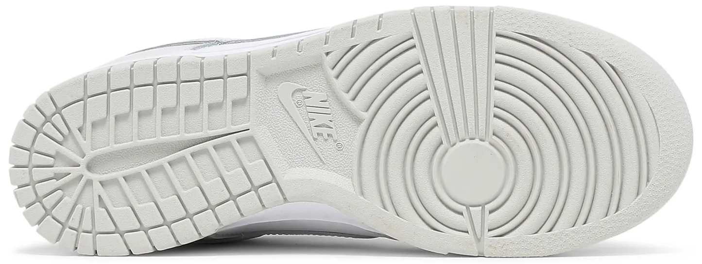 Nike Dunk Low "Photon Dust"