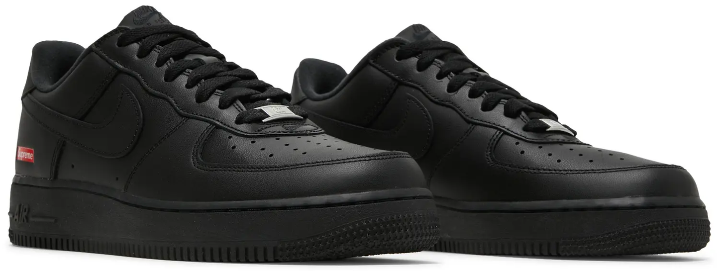 Nike Air Force 1 Low Supreme "Black"