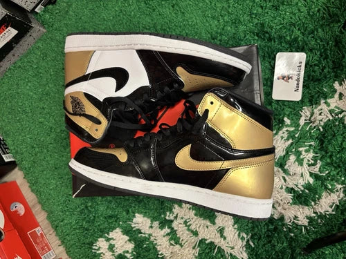 AIR JORDAN 1 Size 11M Retro High OG NRG Gold Toe USED