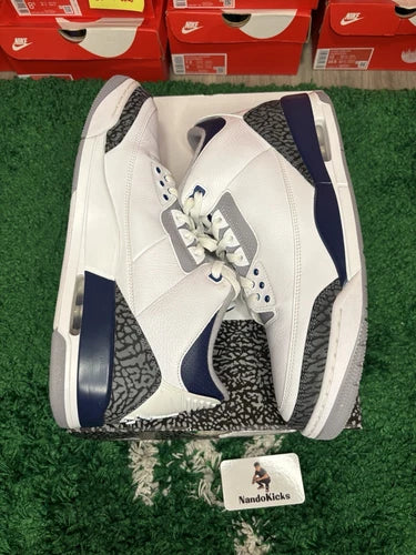 Air Jordan Retro 3 Midnight Navy Size 2023 Size 13 USED