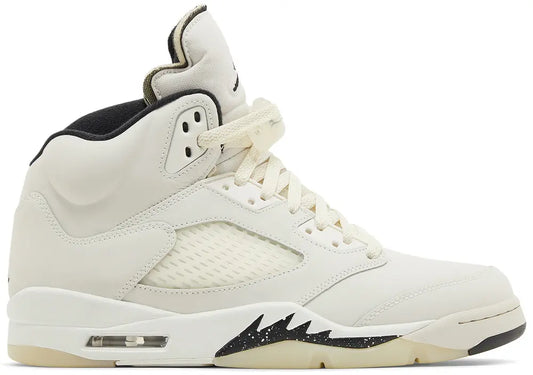 Air Jordan 5 Retro SE 'Sail' - white and beige sneaker