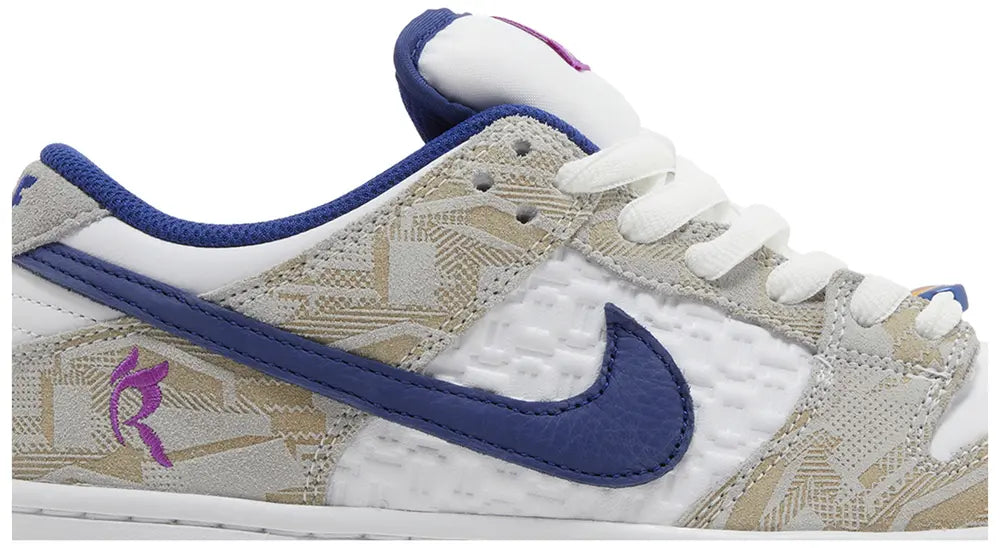 Nike SB Dunk Low "Rayssa Leal"