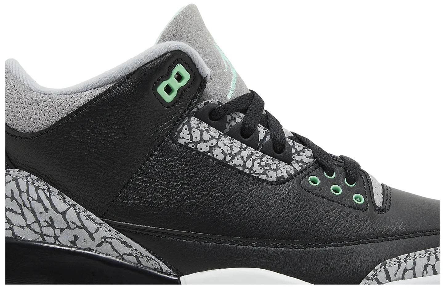 Air Jordan 3 Retro 'Green Glow'