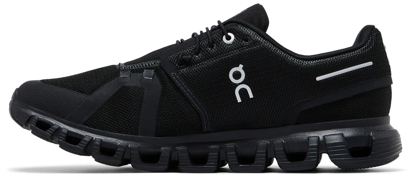 ON Cloud 6 'Triple Black'