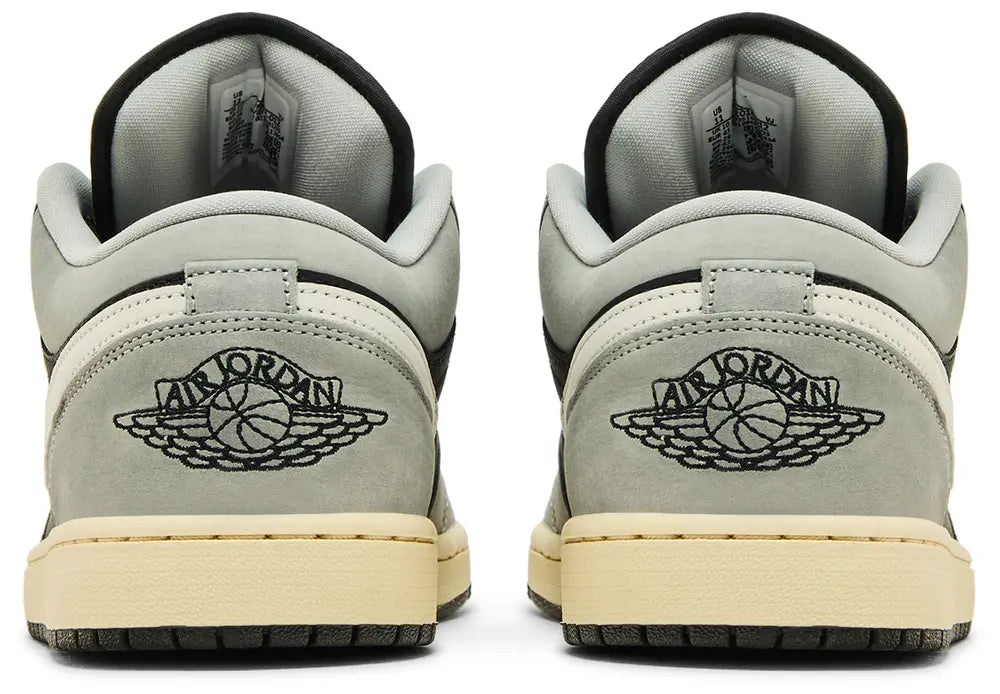 Air Jordan 1 Low 'Light Smoke Grey'