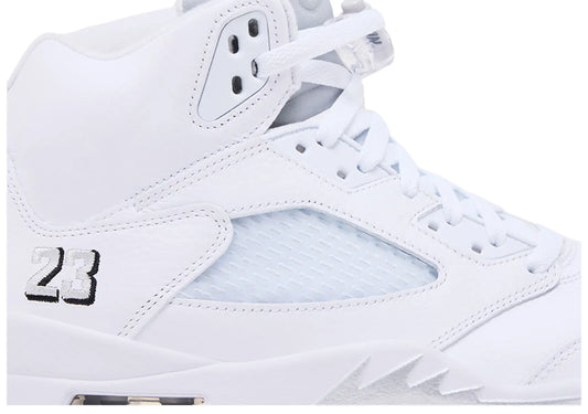 Air Jordan 5 Retro 'White Metallic' 2026