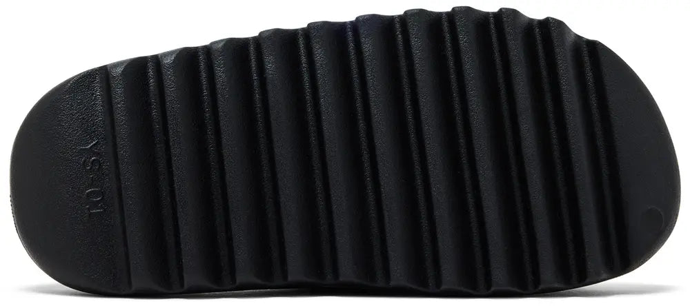 YZY YS-01 'Black'