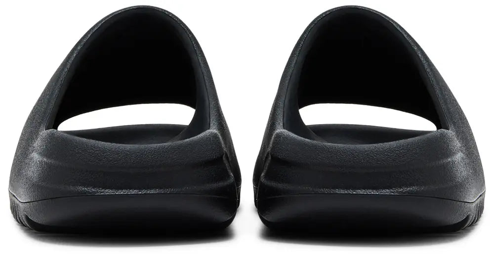 YZY YS-01 'Black'