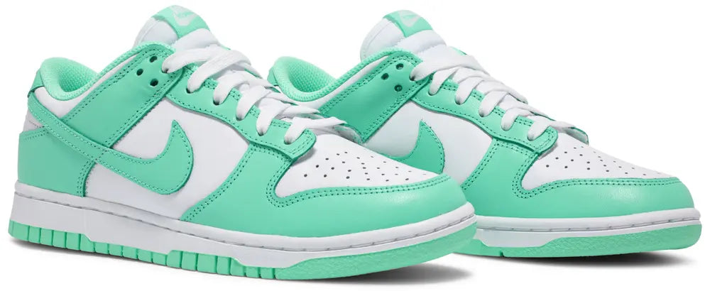 Nike Dunk Low "Green Glow"