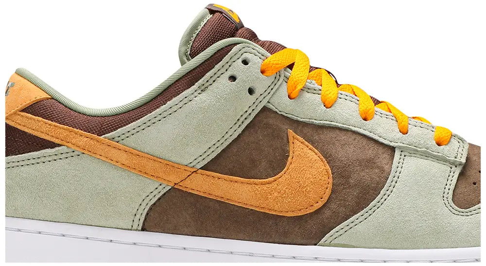 Nike Dunk Low "Dusty Olive"
