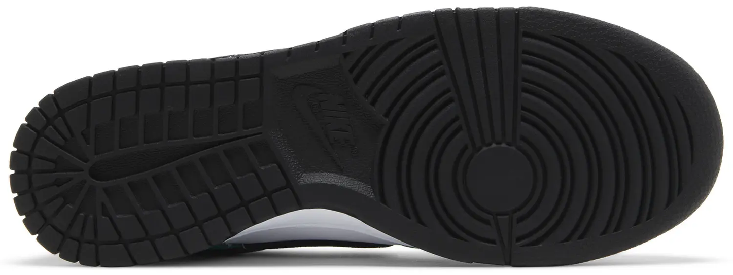 Nike Dunk Low "Celtics"