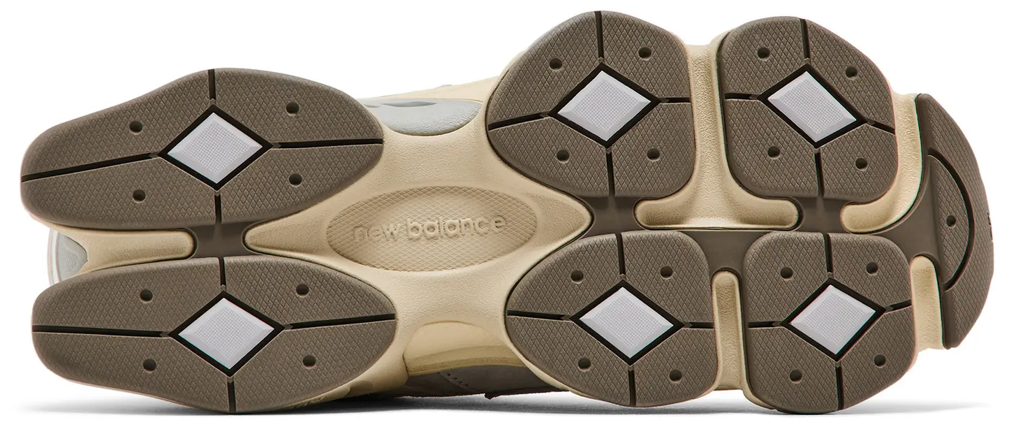 New Balance 9060 "Pearl Grey Linen"