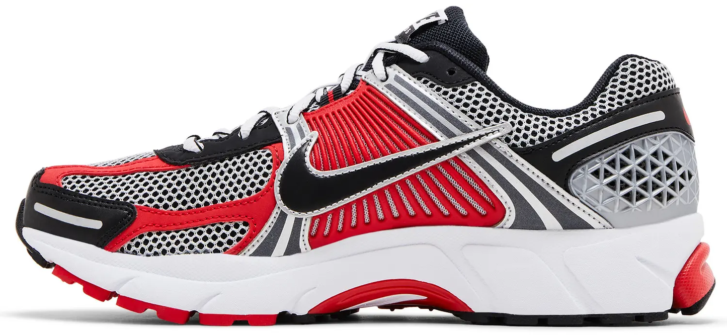 Nike Men's Air Zoom Vomero 5 'Metallic Silver University Red'
