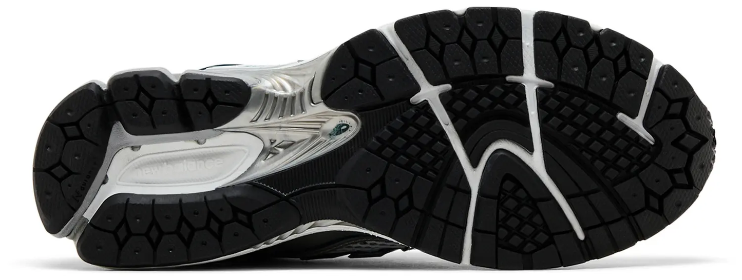 New Balance 1906R 'Silver Metallic Deep Ocean'