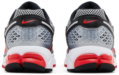 Nike Men's Air Zoom Vomero 5 'Metallic Silver University Red'