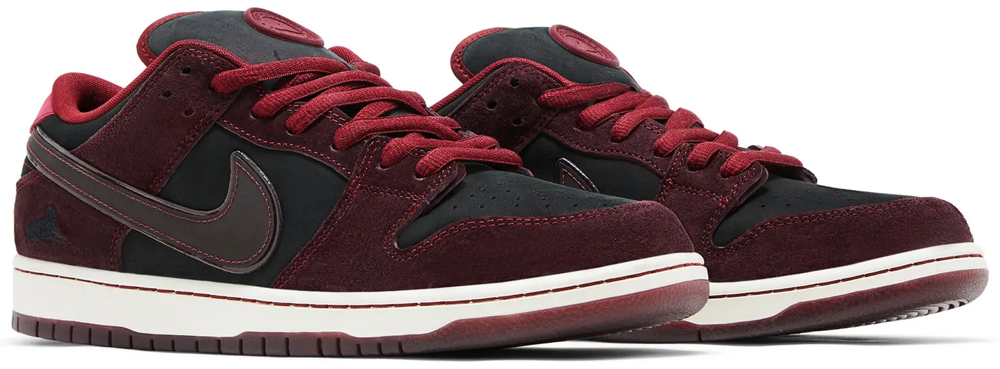 Nike Dunk Low Pro RIOT Skateshop x SB QS 'Mahogany Dark Beetroot'