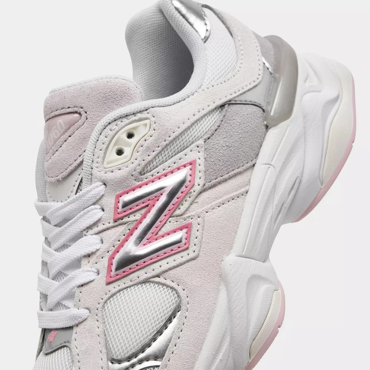 New Balance 9060 Pink Grey