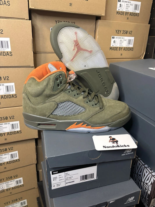 Air Jordan 5 Retro 2024 Olive size 8.5M USED