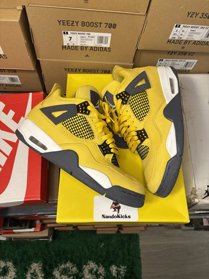 Nike Air Jordan 4 Retro Mid Lightning Size 9.5 CT8527-700 USED