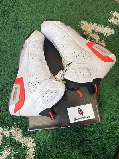 Jordan Retro 6 "White Infrared" USED