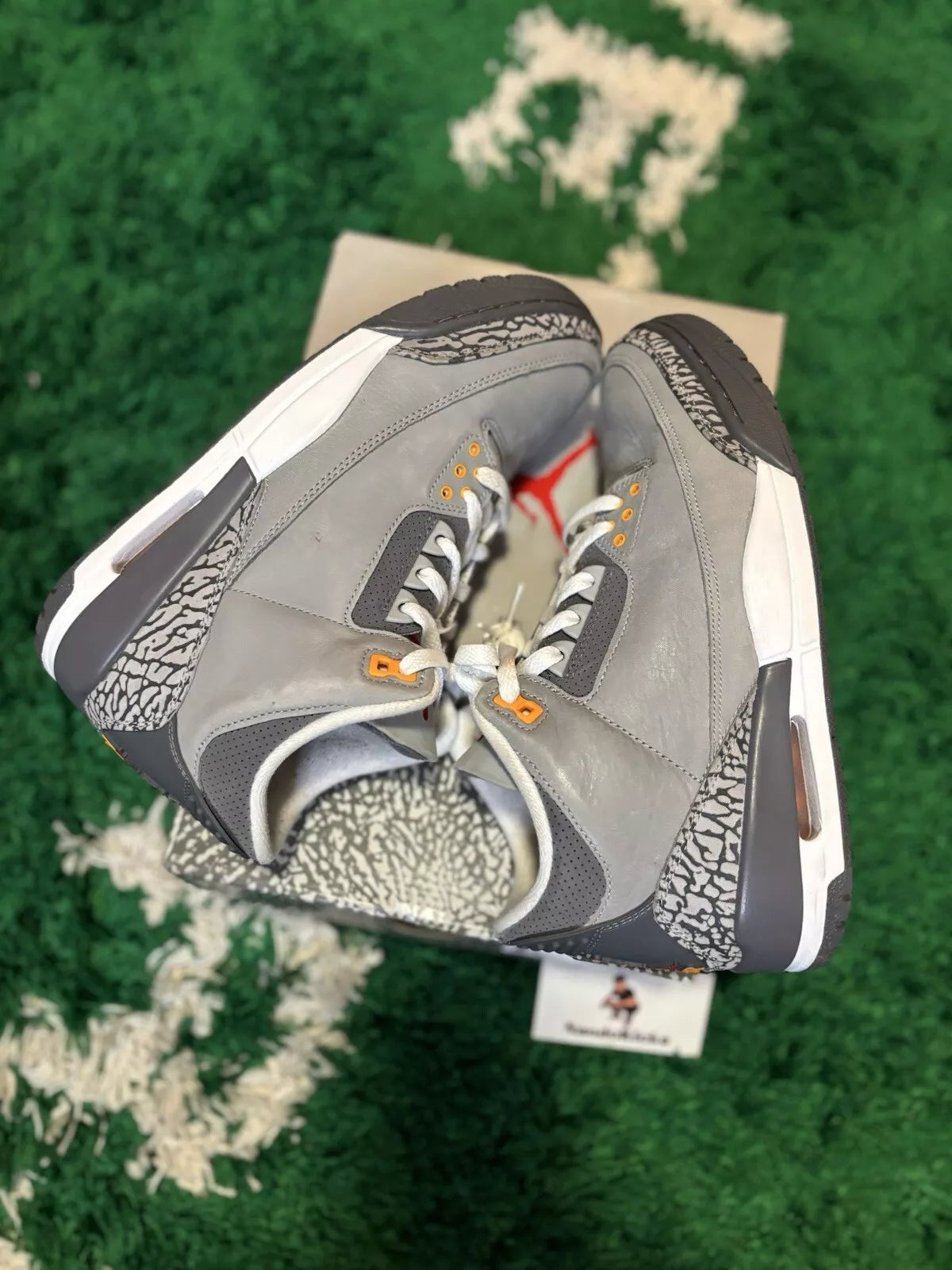Jordan Retro 3 "Cool Grey" USED