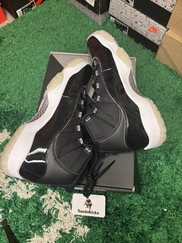 Air Jordan 11 Retro Jubilee 25th Anniversary 2020 Size 8.5 USED