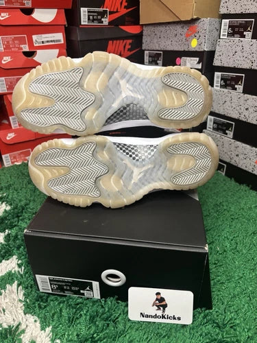 Air Jordan 11 Retro Jubilee 25th Anniversary 2020 Size 8.5 USED