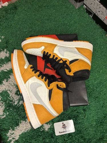 Jordan 1 High Element Gore-Tex Light Curry Men’s Size 8 USED