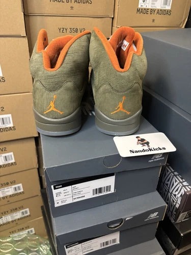 Air Jordan 5 Retro 2024 Olive size 8.5M USED