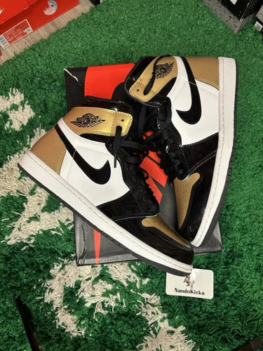 AIR JORDAN 1 Size 11M Retro High OG NRG Gold Toe USED