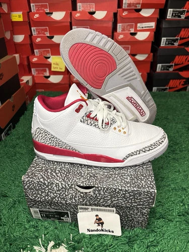 Air Jordan 3 Retro White/Light Curry-Cardinal Red Size 11M USED