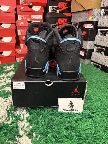 Air Jordan 6 Retro 'UNC' 384664-006 Men's Size 9.5 USED