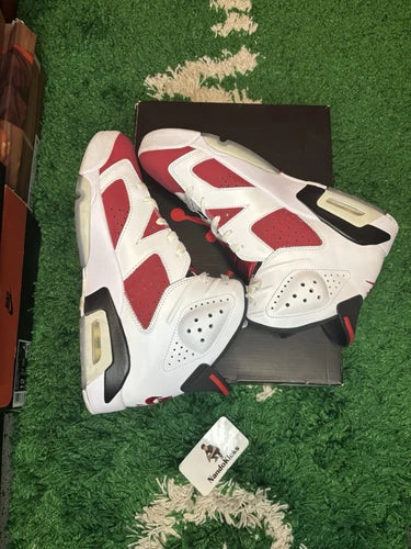 Air Jordan 6 Retro Carmine 2021 CT8529-106 Men's Size 9 Used