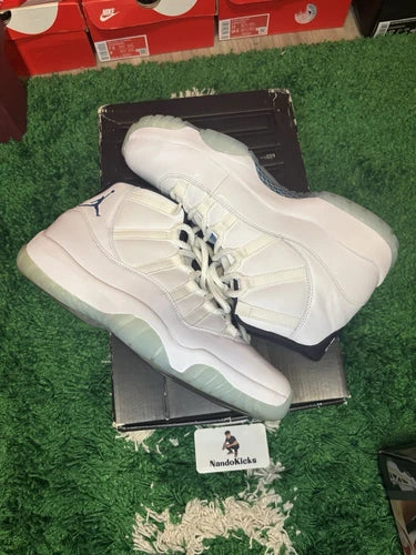 Air Jordan 11 Retro Legend Blue 2014 Size 9.5 USED