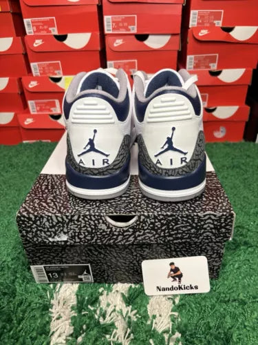 Air Jordan Retro 3 Midnight Navy Size 2023 Size 13 USED