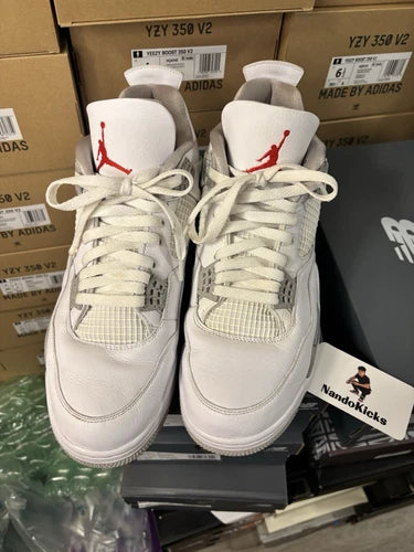 Air Jordan 4 Retro 'White Oreo' Men's Size 13M USED