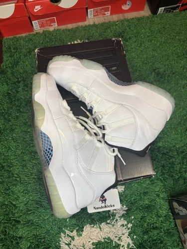 Air Jordan 11 Retro Legend Blue 2014 Size 9.5 USED