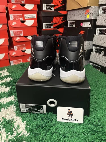 Air Jordan 11 Retro Jubilee 25th Anniversary 2020 Size 8.5 USED